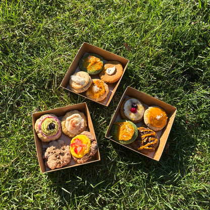 The Cookies Flight – Dog-Friendly Crumble Box(Freshly Made, 300g)
